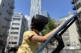 【最新体験】公立中学校で「外へ行かない遠足」開催。VRでバンジージャンプや美術鑑賞を提供。