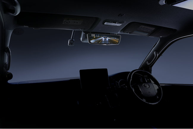 ハイエース専用モデル　12型ドライブレコーダー搭載デジタルミラー室内装着イメージ