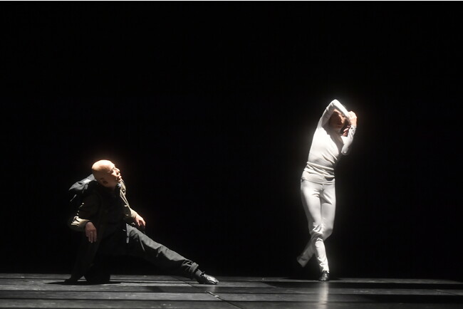 『ガドルフの百合』(2022) photo by Akihito Abe 『ガドルフの百合』(2022) photo by Akihito Abe