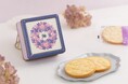 鎌倉紅谷の定番商品「あじさい」の誕生50周年を記念し限定商品が登場！「あじさい 3枚入（缶）」