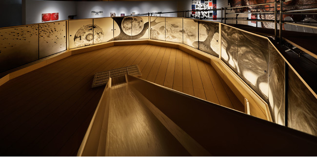 円形襖と滑り台　個展『ちゅうがえり』アーティゾン美術館展示風景 2020
