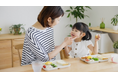 約8割のママが家事の負担増など夏休みの生活に悩んでいると回答！親子のケア商品を展開する「マー＆ミー ラッテ」が夏休み中のママの生活調査レポートを公開