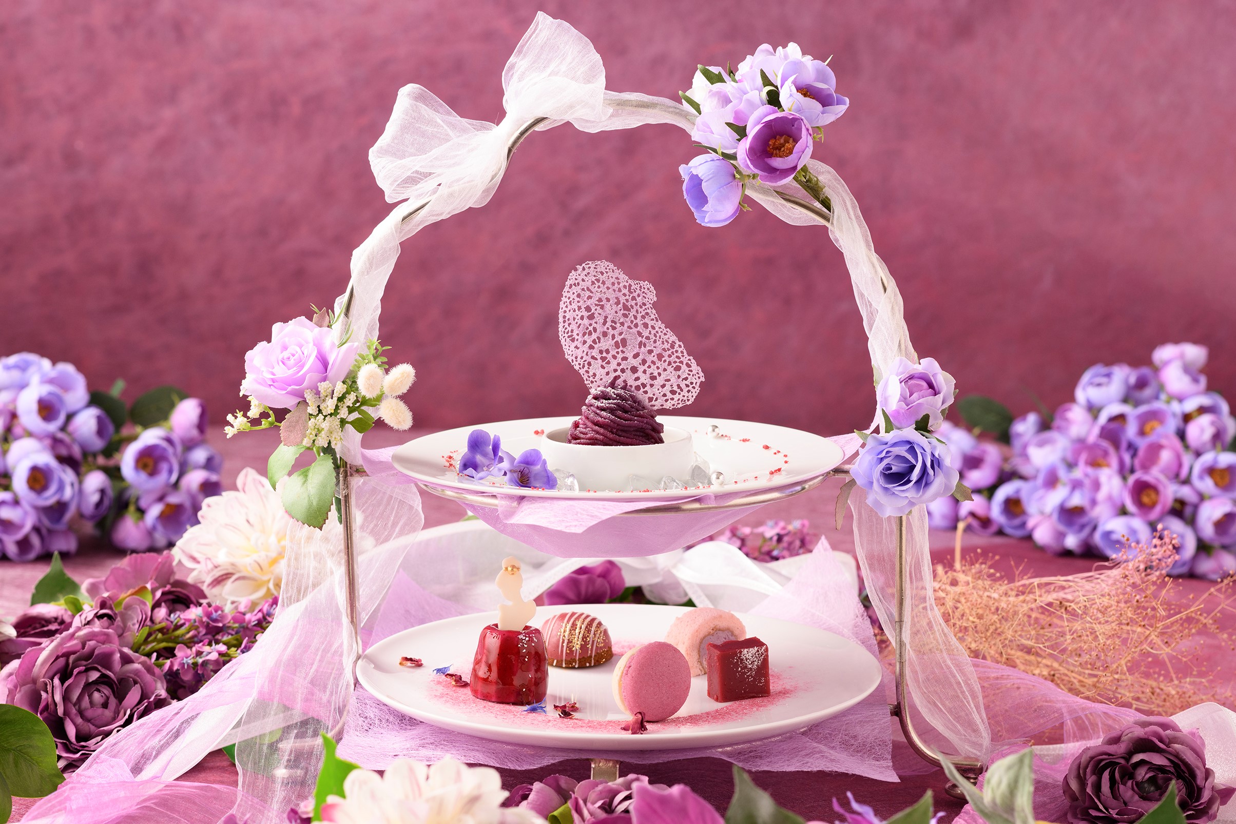 バイオレットの甘い誘惑 Violet Flower Holic 開催 ロマンチックな季節の訪れを予感させる 特別なティータイムを アニヴェルセルカフェ みなとみらい横浜 にて9月17日 金 から アニヴェルセル株式会社のプレスリリース