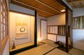 賃貸住宅の一室に“本格的な茶室”が出現。日々を忙しく過ごす人が気持ちを切り替える場所として、茶室を備えたコンセプト賃貸「こころを整える茶室ROOM」が登場！