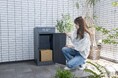 宅配ボックス7万台の累計販売で、【年間17.4万時間の再配達と392トンのCO₂】削減効果。メーカーが試算を公開。