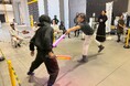 忍者と社員が真剣勝負!㈱シンコーメタリコン社内イベントにて「SASSEN」体験会を実施。親子対決・忍者対決で大盛況、次世代スポーツで社内交流を活性化。