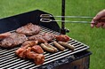 みんなのバーベキュー事情を大調査！人気の食材・場所・面倒なことは？【1000人アンケート】
