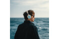 BEOPLAY H100 Charles Leclercモデル を発売