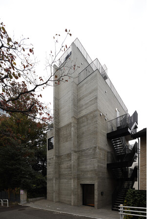 NOT A HOTEL HIROO NOT A HOTEL HIROO