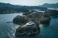 世界的建築家ビャルケ・インゲルス率いるBIGが日本で初めて完成させた建築「NOT A HOTEL SETOUCHI」、瀬戸内海に浮かぶ佐木島に4月1日開業
