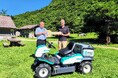 国立公園で始動、静音×脱炭素の草刈り機 ― 雲仙でeRM導入セレモニーを実施