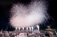【熱海海上花火大会】8月は5日（月）・8日（木）・18日（日）・23日（金）開催！特等席確約の送迎付きプランの販売中。残席数残りわずかです。さらに8月16日は「網代海上花火大会」も開催！