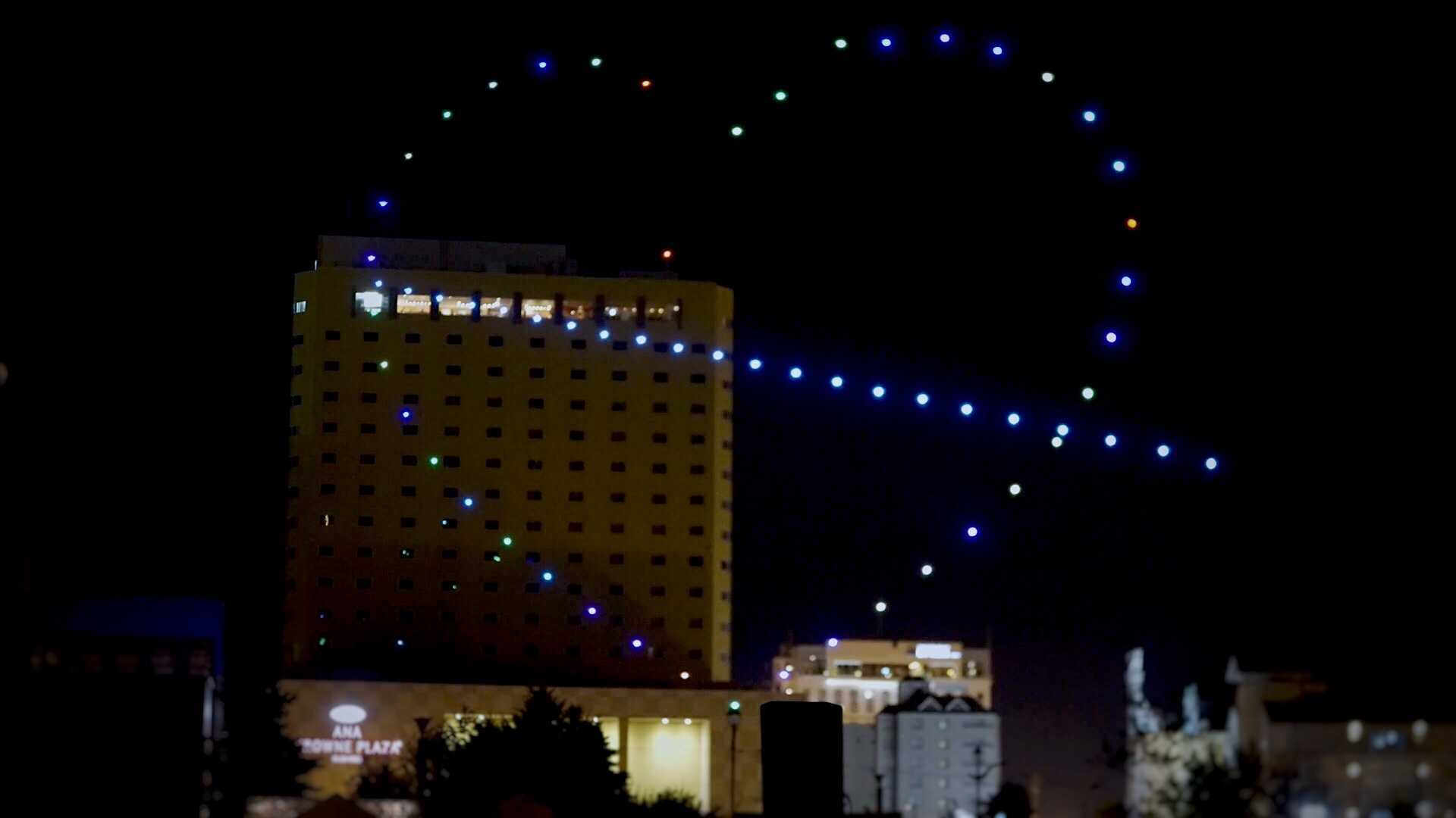 北海道初ドローンショー 釧路にて花火とのコラボ演出を披露 株式会社ドローンショーのプレスリリース