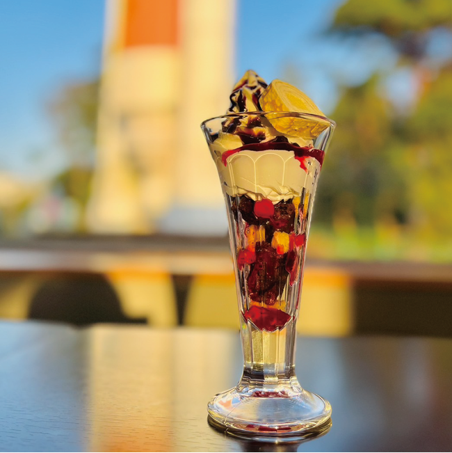 宇宙食パフェ ミルクレープ&チョコ 宇宙食パフェ ミルクレープ&チョコ