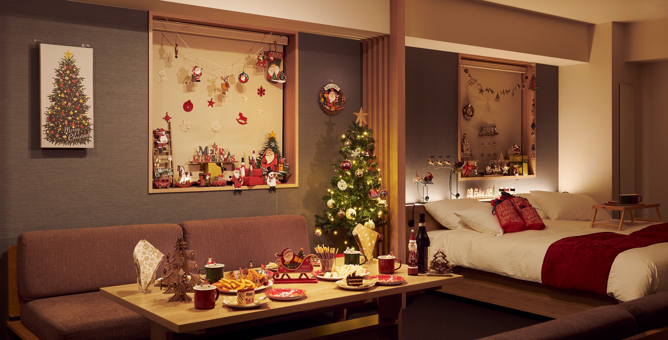 久しぶりに仲間と一緒に過ごせるクリスマスはホテルでパーティーを ...