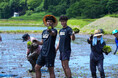 【島根スサノオマジック活動報告】横地聖真 選手& 介川アンソニー翔 選手が島根の大地で田植えに挑戦