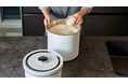 こども食堂へ「OoBLE rice stocker」の寄付を開始。真空保存による「お米の鮮度維持」で活動を支援