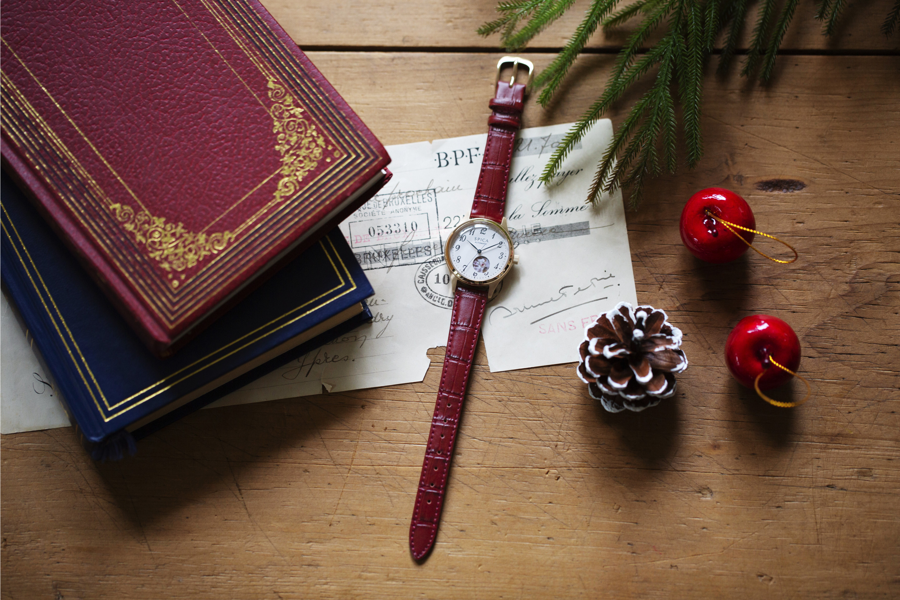 海外最新時計腕時計のセレクトショップ「TiCTAC」から、オリジナルブランド「SPICA