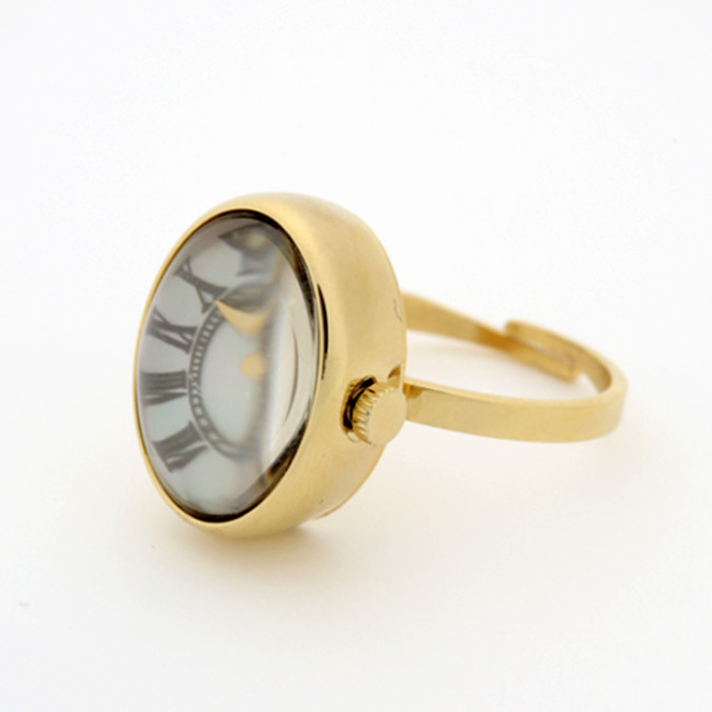 SPICA Oval Ring Watch ¥27,500(税込)