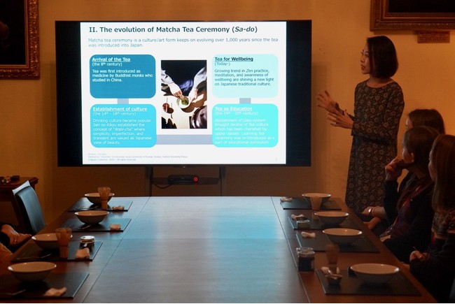 オックスフォード大学での抹茶ワークショップの様子①（2019年）