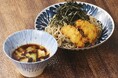 つけ麺スタイルの「肉ネギつけそば」と鶏とたまごの親子共演「ミニ鶏天丼セット」を季節限定販売!