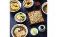「Suicaのペンギン」ラッピングの券売機が初登場!キャッシュレス店舗として「そばいち エキュート秋葉原店」が2025年4月7日(月)にオープン!