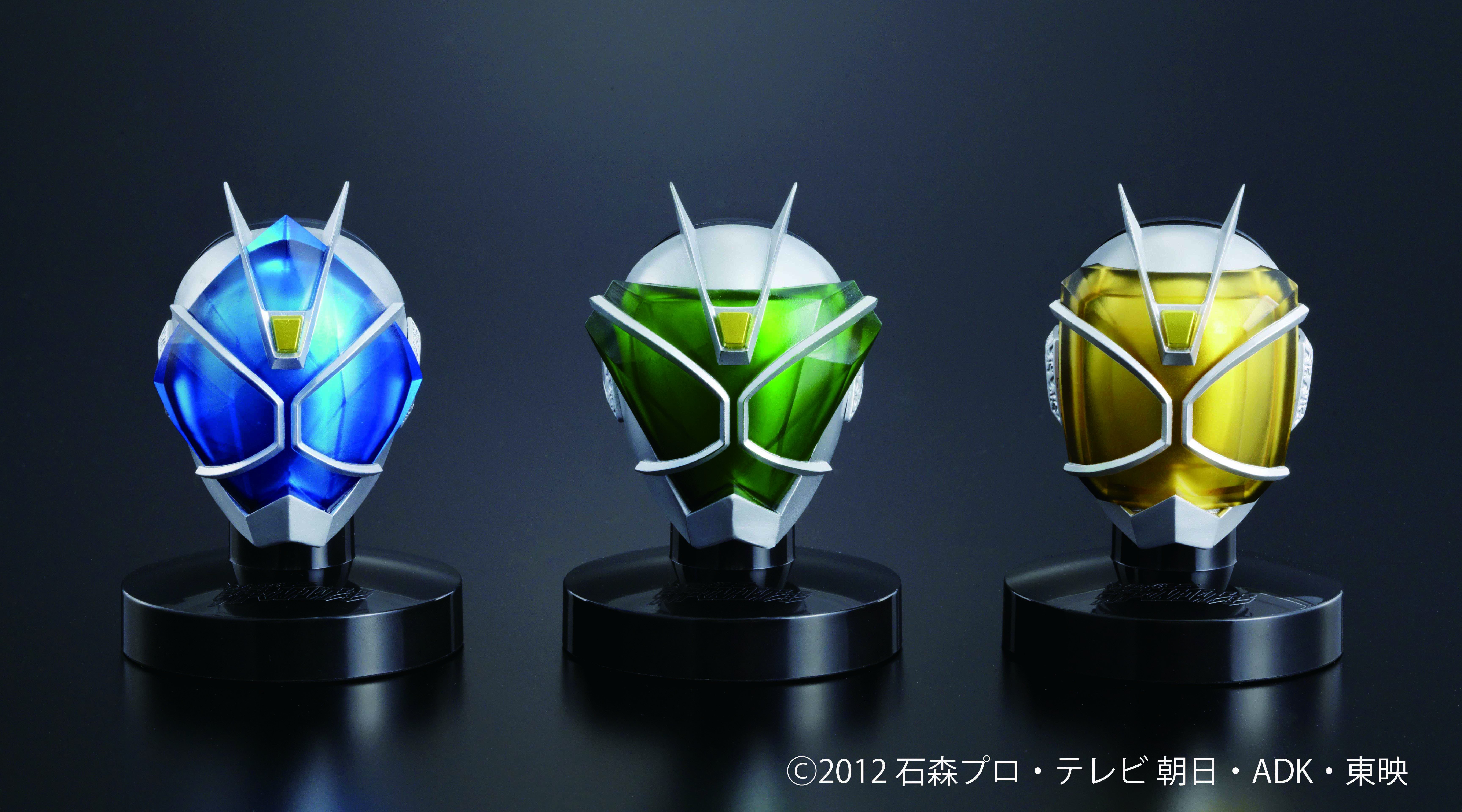 仮面ライダーウィザード のウォーター ハリケーン ランドの基本スタイル3体が限定マスコレで登場 株式会社バンダイのプレスリリース