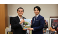 タミヤホーム「PARK TAMIYA」、公園化工事が着々と進行　柴山 昌彦衆議院議員に構想を説明