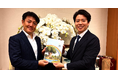オープンが近づく「PARK TAMIYA」、地元選出の山口晋衆議院議員に構想を説明