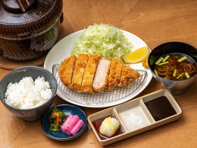 ロースカツ定食:¥1,848(税込) ロースカツ定食:¥1,848(税込)