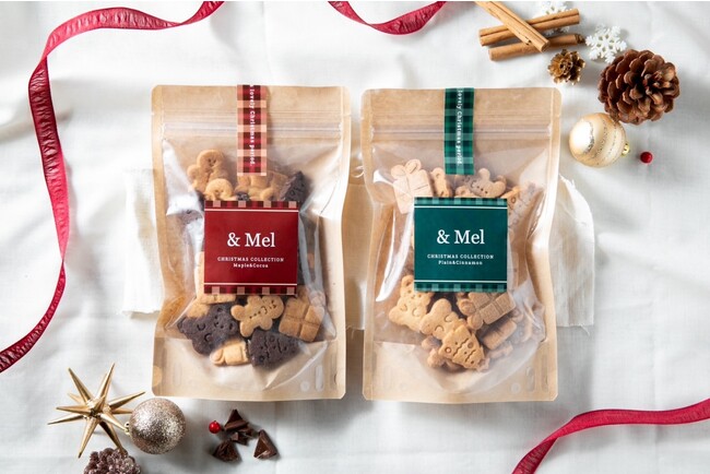 クリスマスクッキー　（左）メープル&ココア　（右）プレーン＆シナモン