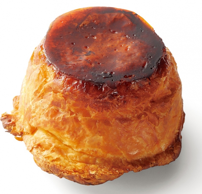 ＜ダロワイヨ＞クイニーアマン　324円 　　地下２階洋総菜