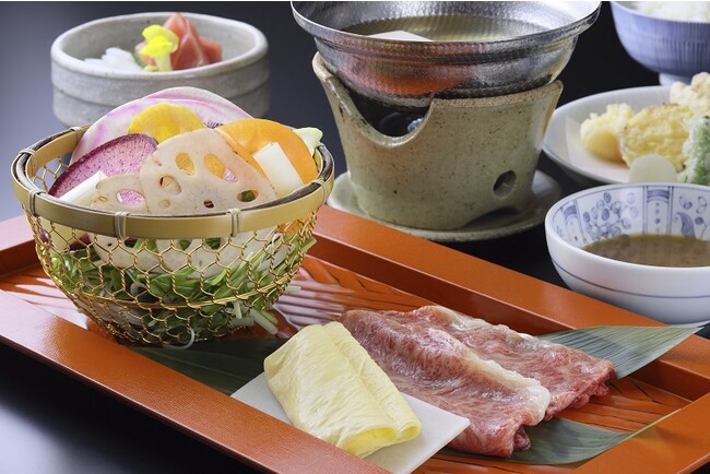 『近江牛と根菜しゃぶしゃぶランチ』(イメージ) 『近江牛と根菜しゃぶしゃぶランチ』(イメージ)