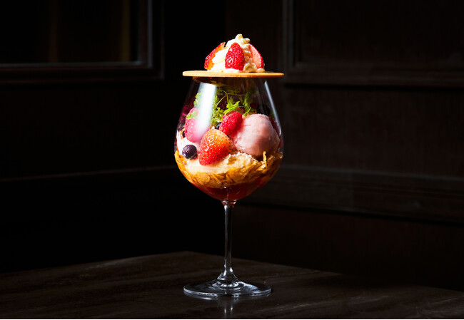 カクテルパフェ ~苺~ カクテルパフェ ~苺~