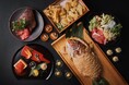 近江牛のすき焼きや和牛のローストビーフ、おせち料理など 2025年の新春を寿ぐニューイヤービュッフェを開催