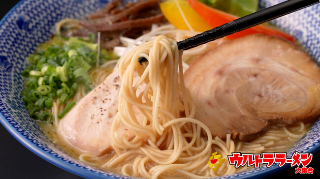 濃厚鶏白湯醤油ラーメン 濃厚鶏白湯醤油ラーメン