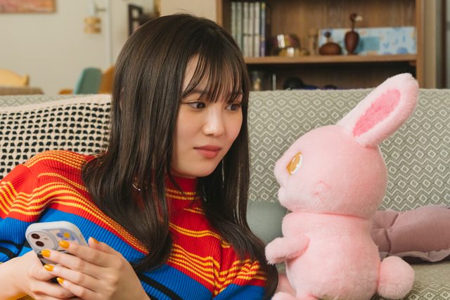 （左から） 三原羽衣、さくら (C)️2023 SANRIO CO., LTD.　ぼさにまる製作委員会