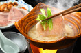 福島のブランド豚×自家製発酵調味料。老舗旅館・吉川屋に新定番「うつくしまエゴマ豚の豆乳糀鍋会席」登場