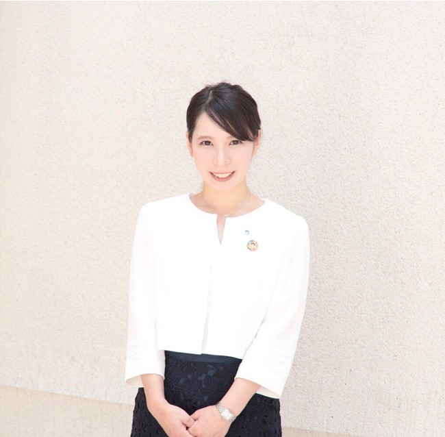 西口彩乃