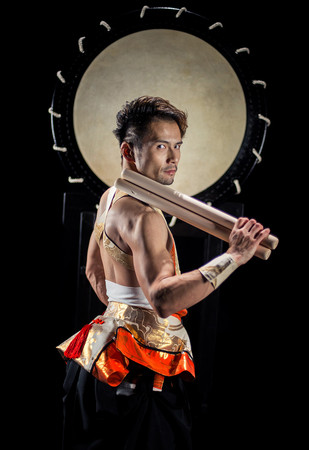 Taiko-ist TAKUYA （和太鼓奏者 谷口卓也）