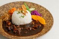 受け継がれるホテル伝統の味を、異国の香りとともに　本格スパイスが織りなす「サマーエスニックフェア」開催