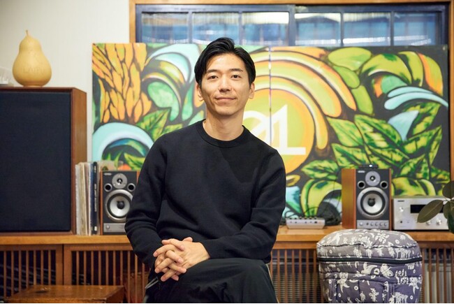 代表黒川。2006年外務省入省。外交官としてワシントン、イスラエルに駐在。通商交渉や日本のアートプロモーションを担当。安保・経済領域での様々な交渉に携わる傍ら、首相・外相の英語通訳を務め2018年に独立。ペンシルバニア大学組織開発学修士。 代表黒川。2006年外務省入省。外交官としてワシントン、イスラエルに駐在。通商交渉や日本のアートプロモーションを担当。安保・経済領域での様々な交渉に携わる傍ら、首相・外相の英語通訳を務め2018年に独立。ペンシルバニア大学組織開発学修士。