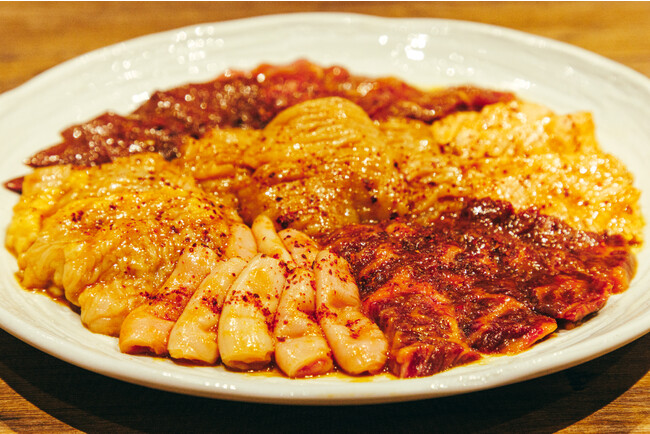 名物!ホルモン盛り合わせ〈味噌〉 名物!ホルモン盛り合わせ〈味噌〉