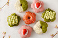 【RACINES DONUT】母の日に贈る花のようなドーナツ「フルールドーナツ」4種を発売。華やかな見た目とやさしい味わいの限定商品