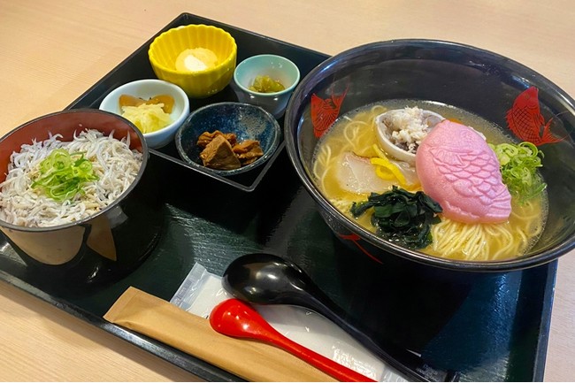 シン・タイラーメンしらす丼セット