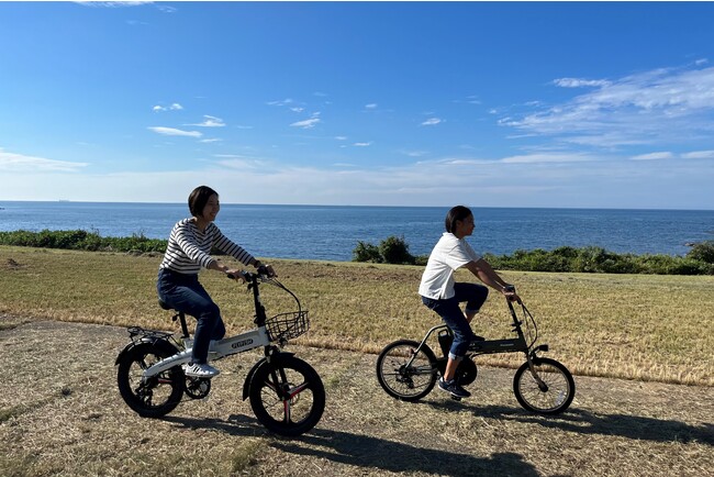 海を見ながらサイクリング