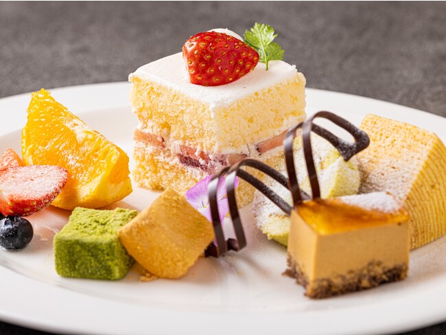 ご夕食地のデザートにもバームクーヘンを使用しています