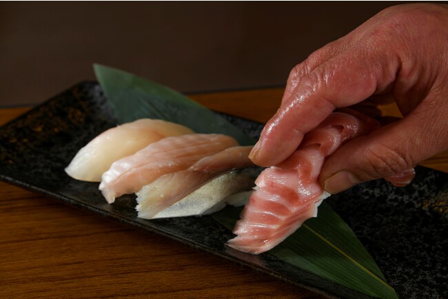 職人が丁寧に握ったお寿司が人気