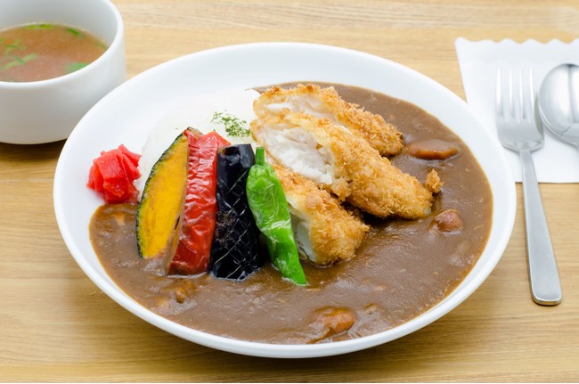 三陸味処　三五十　三陸タラフライカレー980円