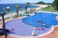 プールもビーチも温泉も楽しみつくせ! 最高の夏休みの思い出をつくろう! 休暇村志賀島ではプール・海水浴場が7月12日よりオープン